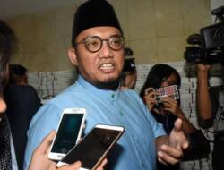Dahnil Kembalikan Duit Rp. 2 Miliar ke Kemenpora