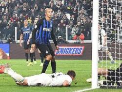 Derby D’Italia Milik Juventus