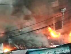 Breaking news : Video Amatir Kebakaran Di Bandar Lampung