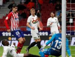 Berbalas Gol, Atletico Atasi Valencia 3-2
