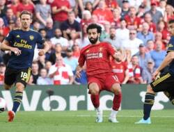 Liverpool Kalahkan Arsenal 3-1