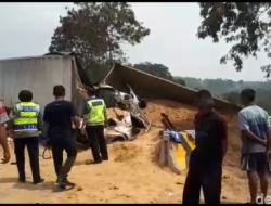 Kecelakaan Beruntun di Cipularang Berawal dari Dump Truck Terguling