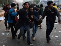 Dugaan Penganiayaan Oleh Oknum Aparat Saat Demo, 5 Polisi Diperiksa