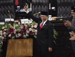 Segini Gaji Yang Didapat Ketua MPR