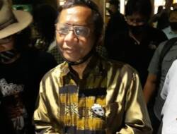 Mahfud MD: Bulan Depan 99% Hampir Pasti Indonesia Resesi