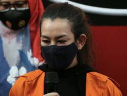 Narkoba yang Tak Bisa Lepas dari Reza Artamevia