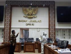 DPR Rampung Perbaiki Naskah UU Cipta Kerja, Kok Jadi 1.035 Halaman?