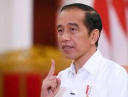 Jokowi Luncurkan Bantuan Tunai 2021: Bapak-bapak Jangan Beli Rokok!