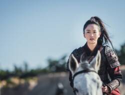5 Penampilan Kim So Hyun di Drakor River Where the Moon Rises, Mirip Mulan!