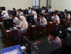 4 Syarat Siswa Naik Kelas 2021 Versi Kemendikbud
