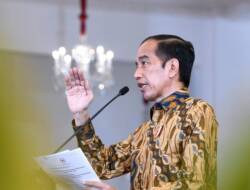 Jokowi Ucap ‘Hati-hati’ Puluhan Kali Saat Beri Arahan Kepala Daerah soal COVID