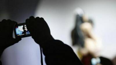 ilustrasi pose foto
