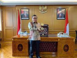 Wamen LHK Menangkan Penghargaan ‘Australian Alumni of The Year’ 2021