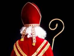 Beri Tahu Anak-anak “Sinterklas Tidak Ada”, Uskup Italia Minta Maaf