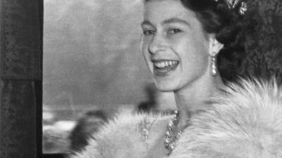 Profil Lengkap Ratu Elizabeth II dari Britania Raya
