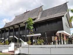 Rumah Adat Indonesia