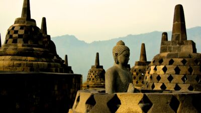 Daftar Tempat Bersejarah di Indoensia