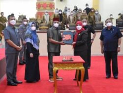 Wiyadi Pimpin Rapat Paripurna DPRD Bandar Lampung Bahas Raperda APBD Tahun 2023