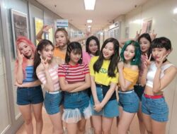 Jangan Nangis Sob! Momoland Resmi Bubar