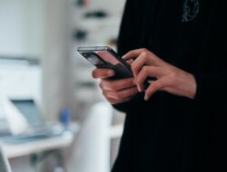 POCO X5 5G Resmi Rilis, Dibandrol di Harga 3 Jutaan