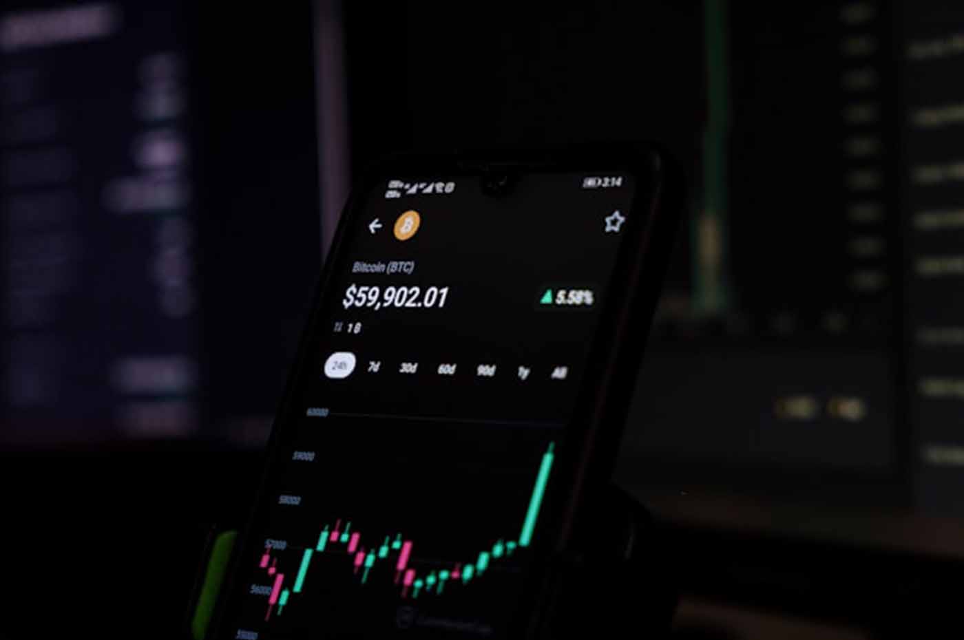 Investasi Bitcoin. Unsplash @sajadnori