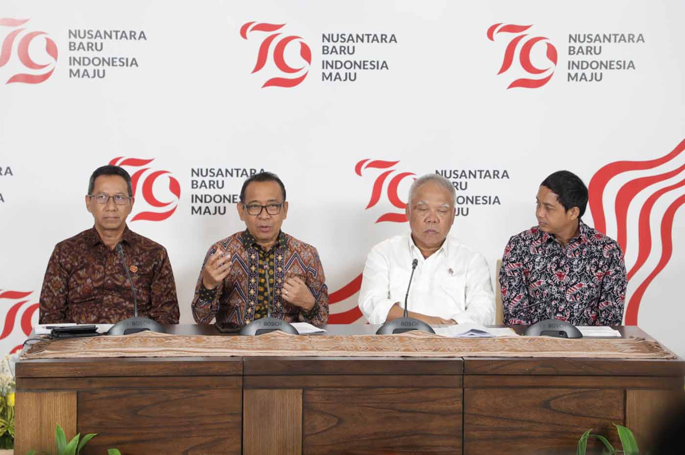 Menteri Sekretaris Negara (Mensesneg) Pratikno dalam Konferensi Pers Bulan Kemerdekaan di Gedung Utama Kementerian Sekretariat Negara, Jakarta, Kamis (01/08/2024). Foto: Humas Kemensetneg/Faisal