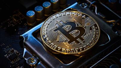 Sejarah dan misteri di balik penciptaan Bitcoin oleh Satoshi Nakamoto. Unsplash @michael_f