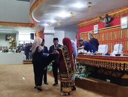 Gantikan Hendry Rosyadi, Erma Yusneli Resmi Jabat Pimpinan Sementara DPRD Lamsel