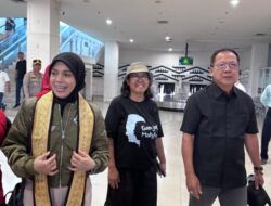 Ketua DPRD Lampung Mingrum Gumay Sambut Kedatangan Isteri Ganjar Pranowo di Bandar Raden Intan II