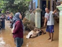 Sambangi Warga Terkena Banjir, Lesty : Harus Ada Normalisasi Sungai