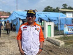 Peduli Korban Banjir Lampung Timur, Yusnadi Wakil Ketua Fraksi PKS DPRD Lampung Salurkan Bantuan