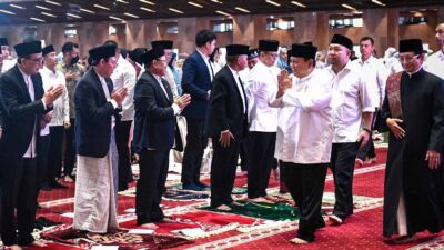 Presiden Prabowo Subianto menunaikan salat Idulfitri 1446 Hijriah di Masjid Istiqlal, Jakarta, pada Senin, 31 Maret 2025. Foto: BPMI Setpres