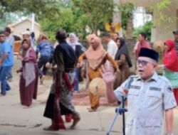 Anggota DPRD Lamsel, Dwi Riyanto, Turut Menari Tari Bedana, Meriahkan Acara Peringati Hari Lahir Pancasila