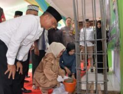 Renovasi Masjid Taqwa Natar Resmi Dimulai, Ditandai Peletakan Batu Pertama oleh Ketua DPRD Lamsel Erma Yusneli