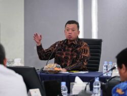 Kebut Penyelesaian Berkas Layanan Pertanahan Akhir Tahun, Menteri Nusron Instruksikan Jajaran Masuk di Akhir Pekan