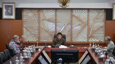 Menuju Indonesia Emas 2045, Purbaya Yudhi Sadewa Paparkan Fondasi Ekonomi Nasional.