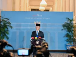 Presiden Prabowo Tegaskan Arah Politik Luar Negeri dalam Diskusi Bersama Tokoh Nasional