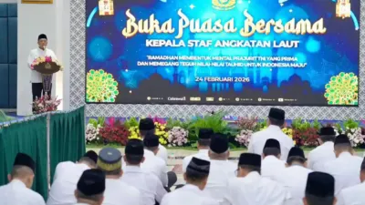 Nusron Wahid beri tausiah di acara Buka Puasa TNI AL Jakarta