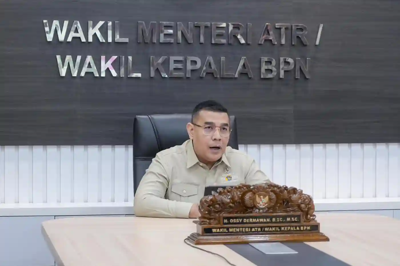 Ossy Dermawan saat menjadi narasumber Webinar Nasional MAPPI 2026