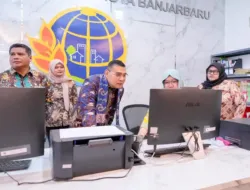Tinjau PELATARAN di Kantah Kota Banjarbaru, Wamen Ossy: Hindari Masyarakat Menunggu Terlalu Lama di Loket