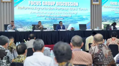 rapat kementerian atrbpn dan komisi ii dpr ri bahas penguatan reforma agraria